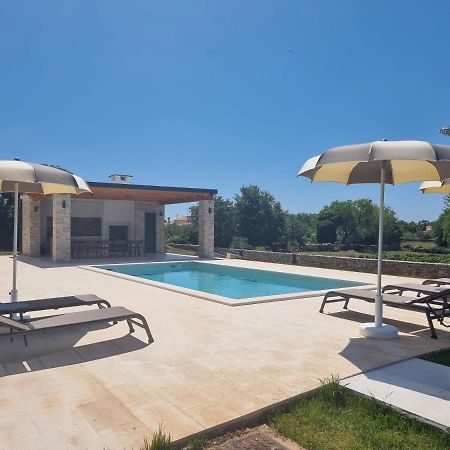 Luxury Villa Serena 2022 - With Heated Pool Cukrici Exterior foto