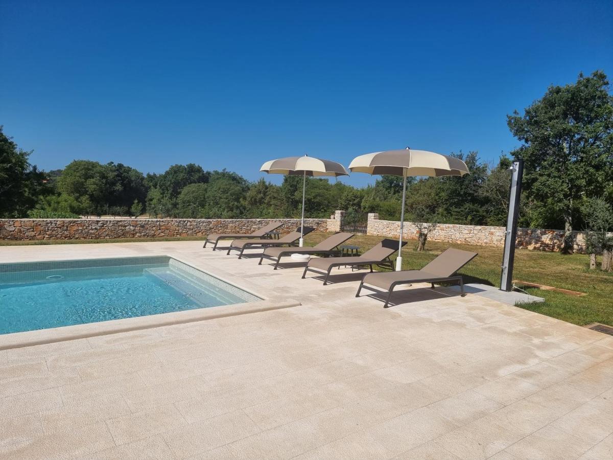 Luxury Villa Serena 2022 - With Heated Pool Cukrici Exterior foto