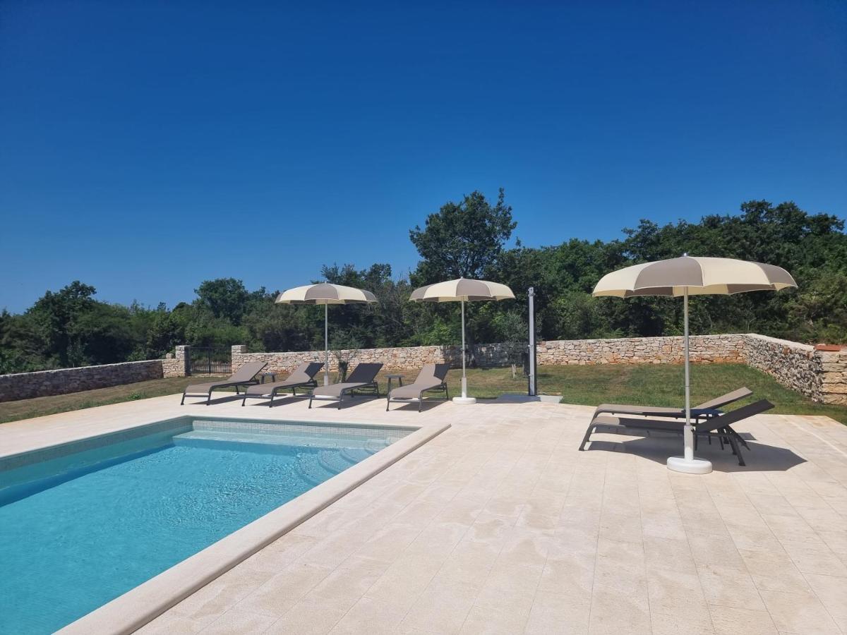 Luxury Villa Serena 2022 - With Heated Pool Cukrici Exterior foto