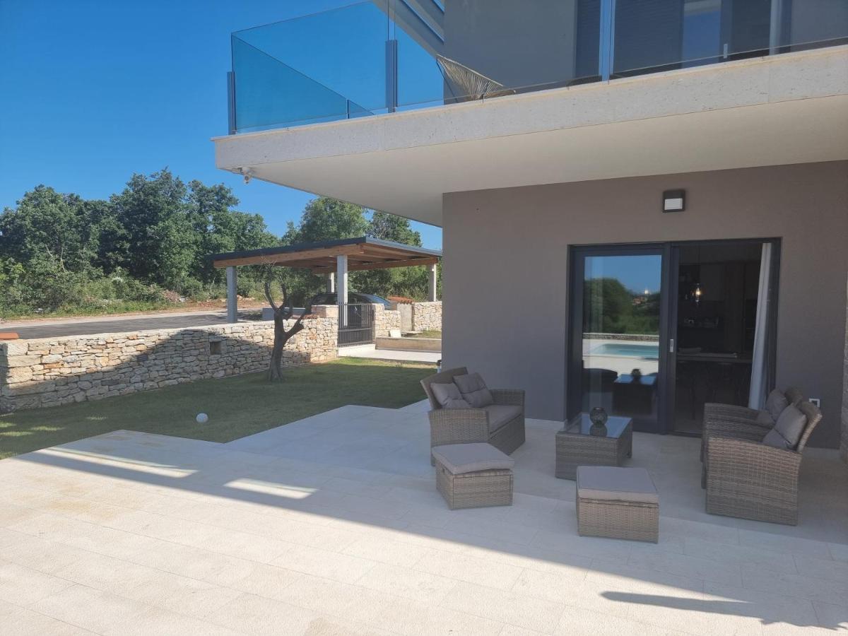 Luxury Villa Serena 2022 - With Heated Pool Cukrici Exterior foto